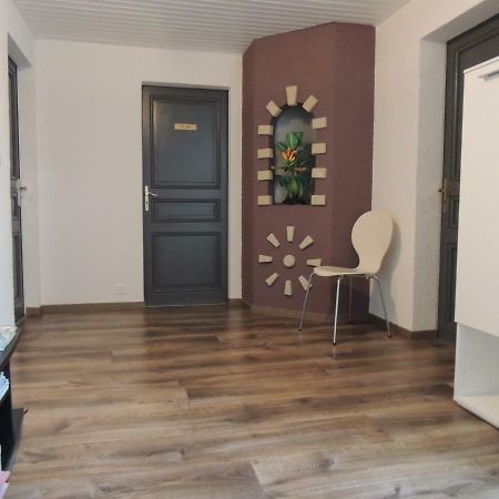 Hotel De La Gare Cousset Екстериор снимка
